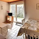Les Chenes Rouges - Appt Avec Piscine Partagee